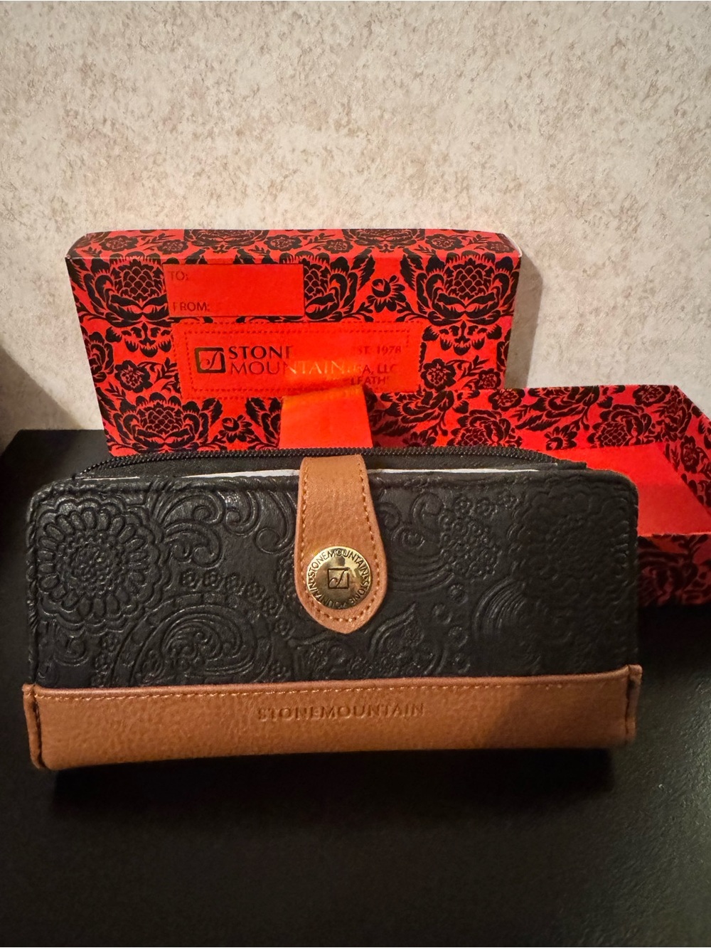 Stone Mountain Accessories Black and Brown Embossed Wallet
